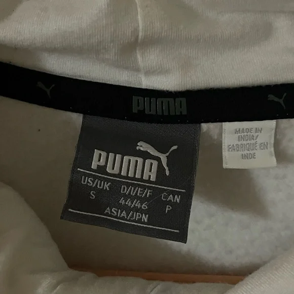 Puma Hoodie. White - Picture 4 of 10